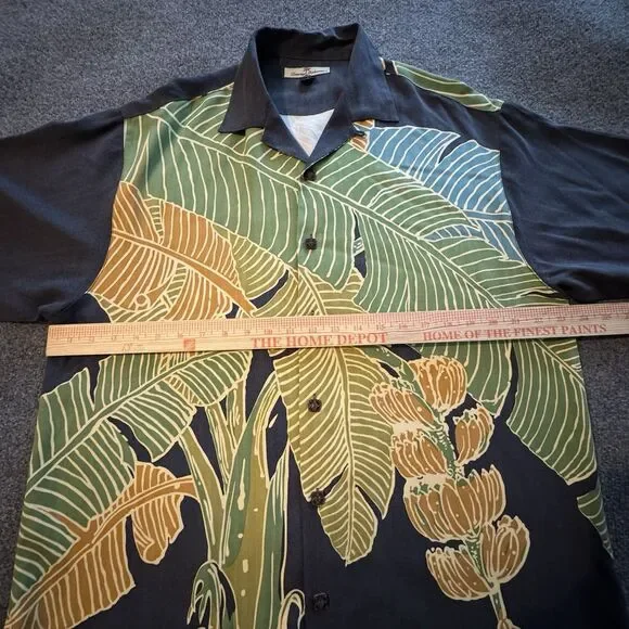 Tommy Bahama Colorful 100% Silk Tropical Banana Print Button Down Men’s Medium - Picture 5 of 6